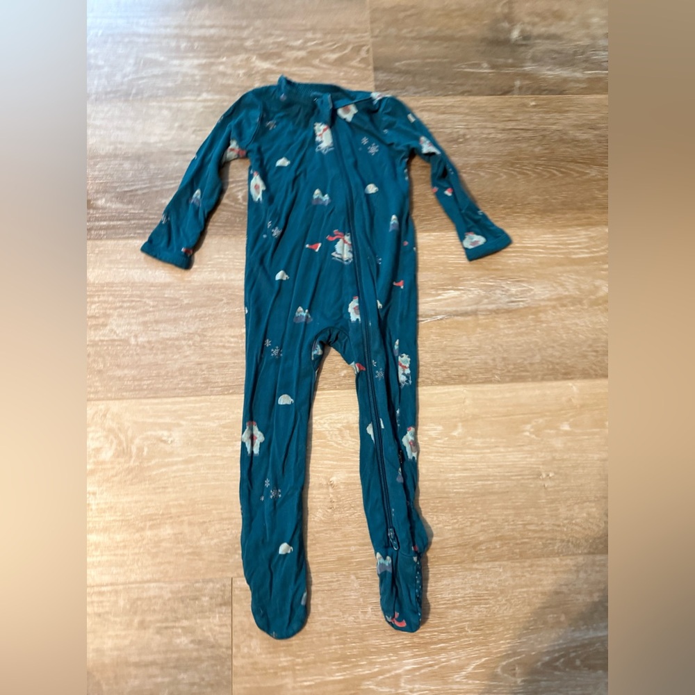 Kyte BABY- Yeti- Zippered Footie